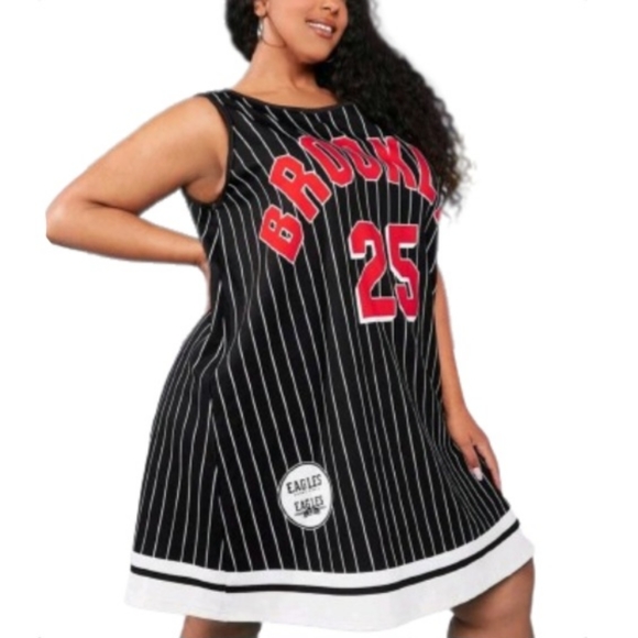 BROOKLYN 25 ☆ CUTE CHEER STYLE ☆ A-LINE DRESS ☆ 6x [32/34] ☆ NWT - Picture 3 of 9